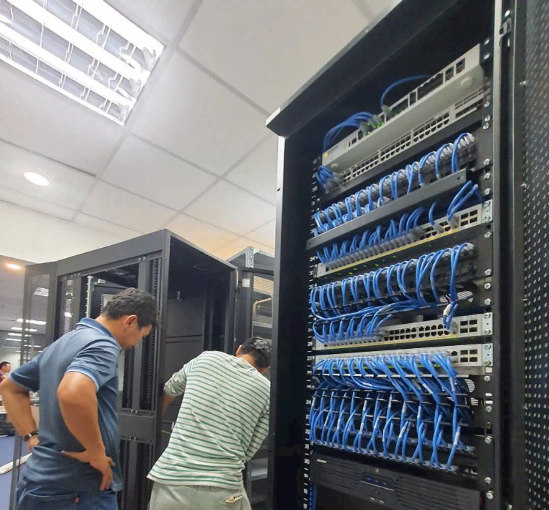 Lựa chọn thiết bị WiFi cho nhà máy